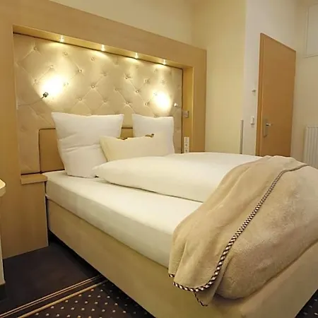 Hotel Will 4*
