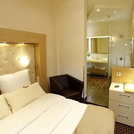 Will Hotel
